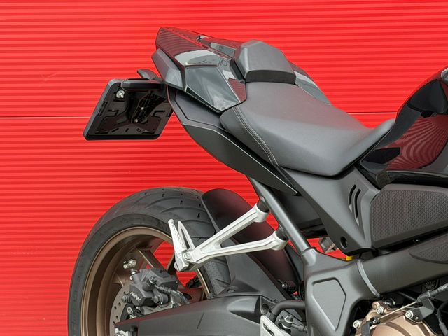 honda - cb-650-r