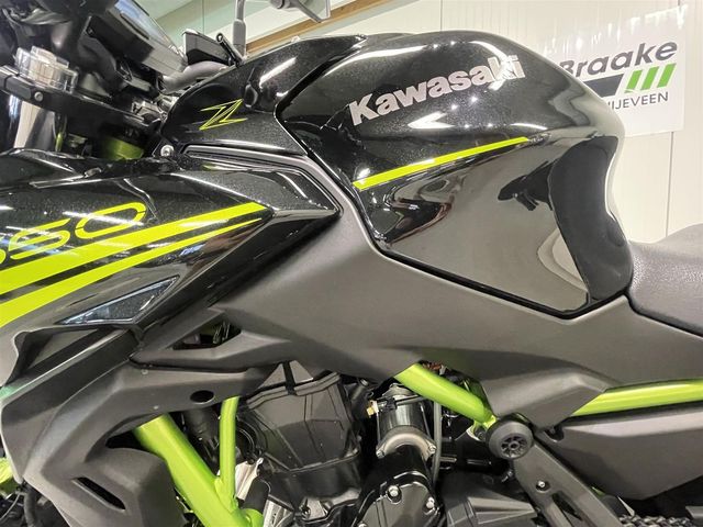 kawasaki - z650
