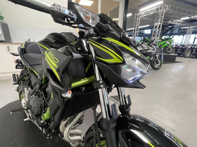 kawasaki - z650