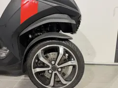 Peugeot Metropolis 400 RXR 2017 occasion – foto 3 van 6