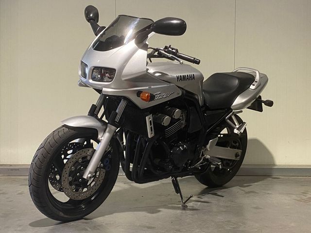 yamaha - fzs-600-fazer