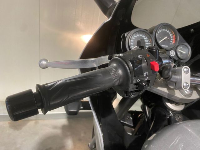 yamaha - fzs-600-fazer