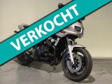 YAMAHA FZS 600 FAZER