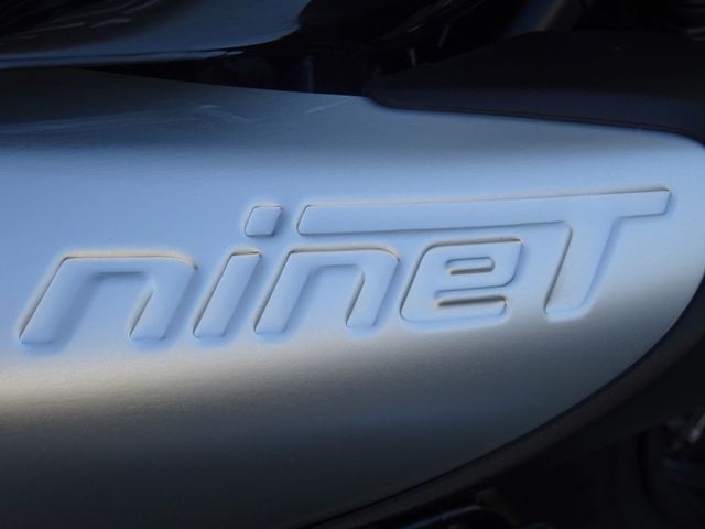 bmw - r-nine-t