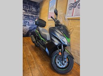Kawasaki J 300 2019 occasion
