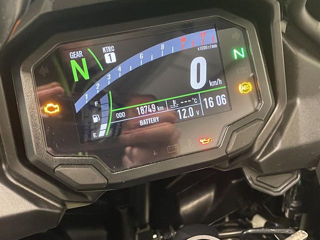 kawasaki - versys-650-grand-tourer