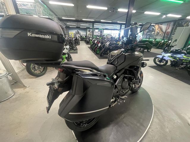 kawasaki - versys-650-grand-tourer