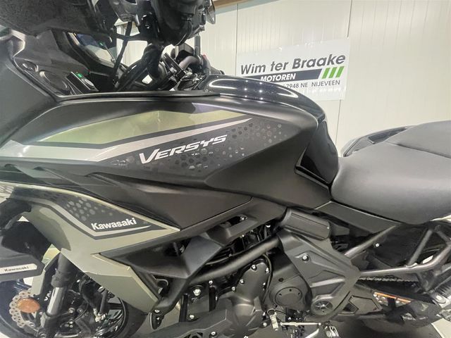kawasaki - versys-650-grand-tourer