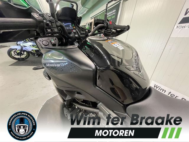 kawasaki - versys-650-grand-tourer