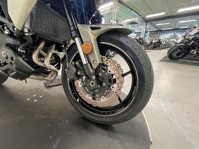 kawasaki - versys-650-grand-tourer