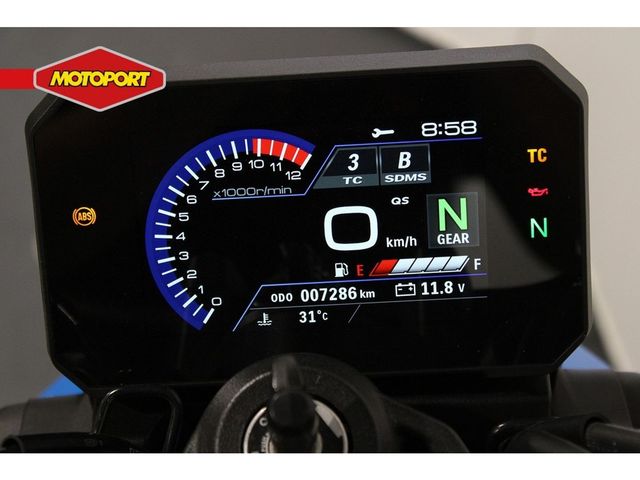 suzuki - gsx-8s
