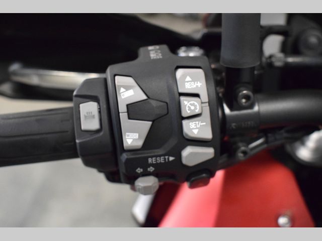 kawasaki - versys-1000