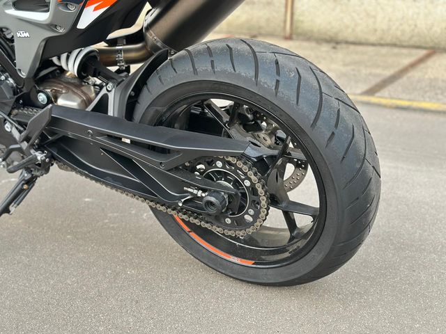 ktm - 790-duke