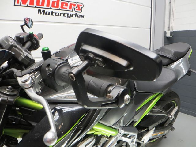 kawasaki - z900-se