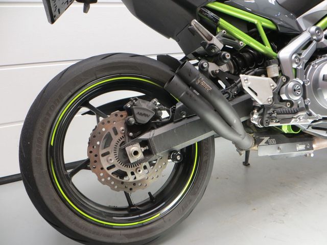 kawasaki - z900-se