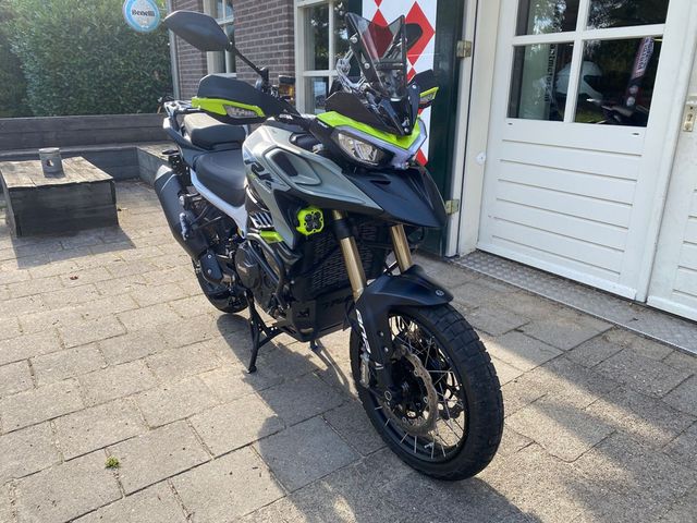 benelli - trk-902