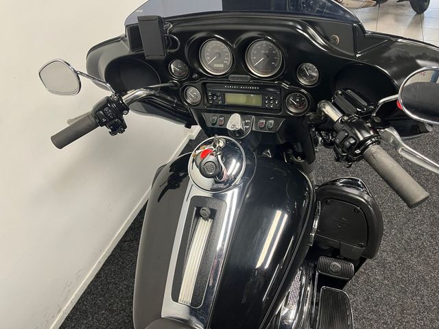 harley-davidson - electra-glide-ultra-classic-flhtcu