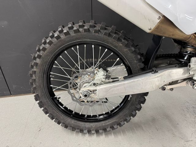 triumph - tf-250-x