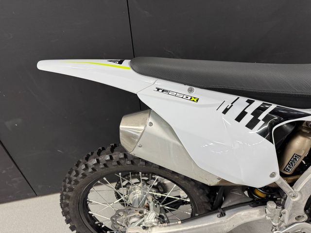 triumph - tf-250-x