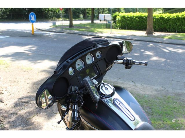 harley-davidson - street-glide-flhx