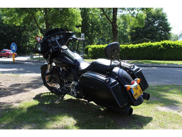 harley-davidson - street-glide-flhx