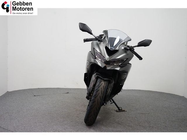 kawasaki - ninja-zx-4rr