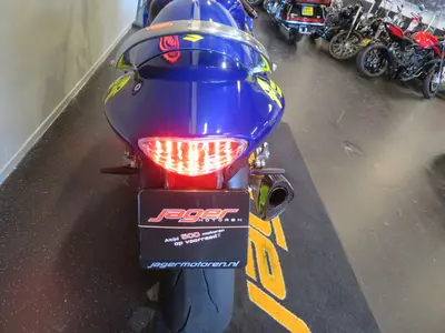 SUZUKI GSX-R 1300 HAYABUSA – foto 4