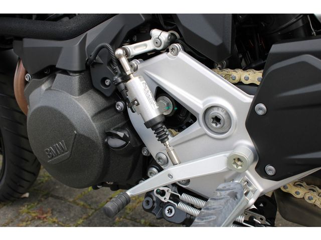 bmw - f-900-xr