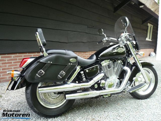 honda - vt-1100-c2-ace