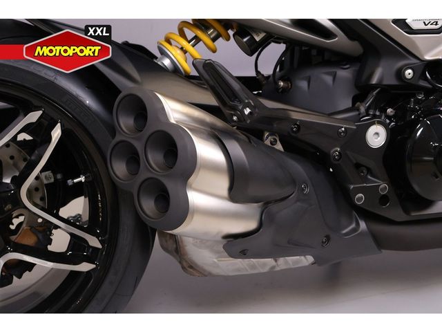 ducati - diavel-v4