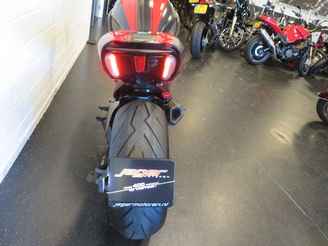 ducati - diavel-carbon