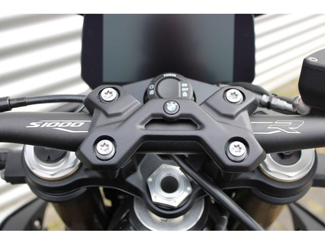 bmw - s-1000-r