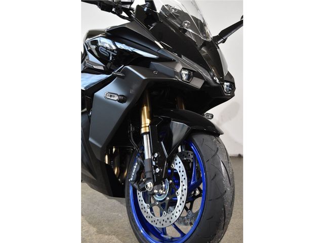 suzuki - gsx-s-1000-gt