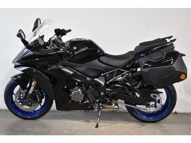 suzuki - gsx-s-1000-gt