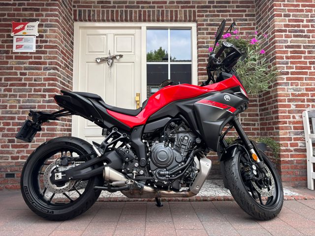 yamaha - tracer-7