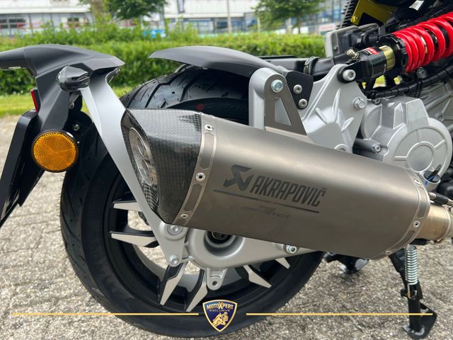 italjet - dragstar-200-limited-edition