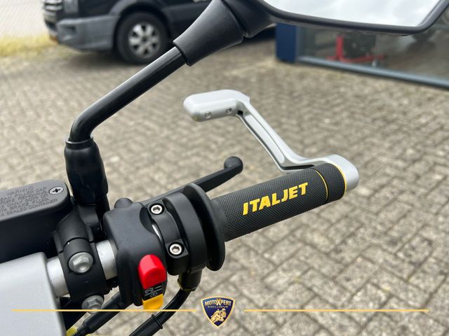 italjet - dragstar-200-limited-edition