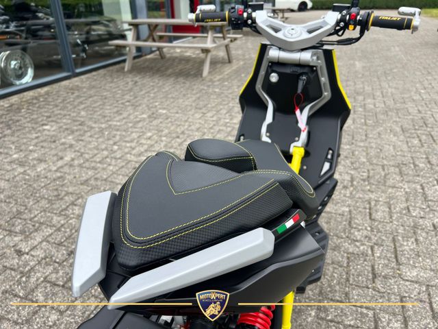italjet - dragstar-200-limited-edition