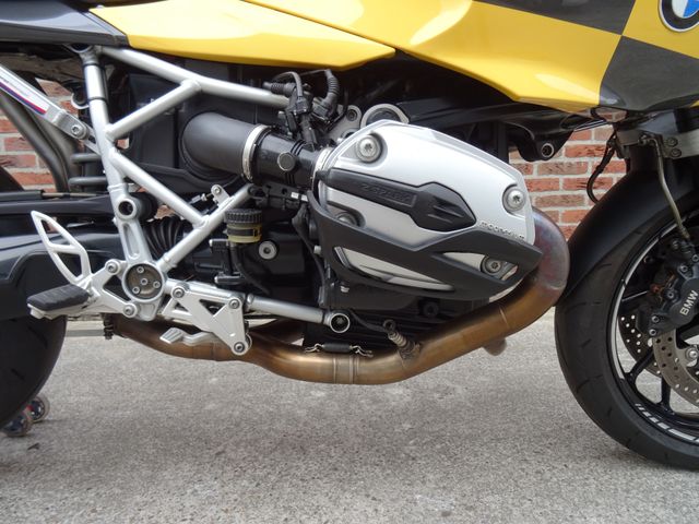bmw - r-1200-s-abs