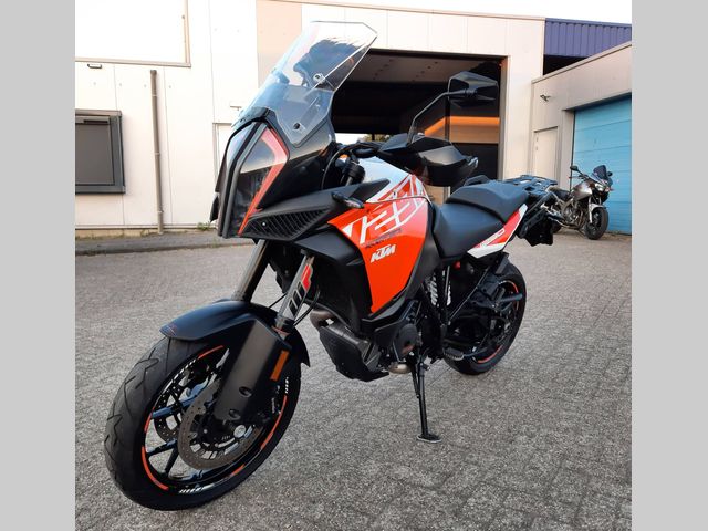 ktm - 1290-super-adventure-s