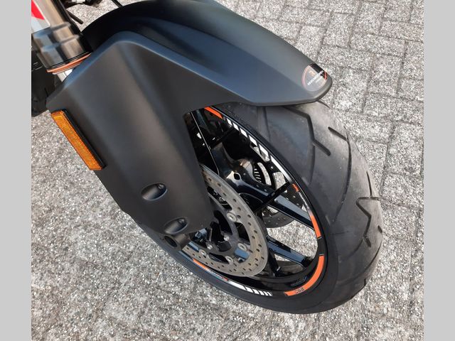 ktm - 1290-super-adventure-s