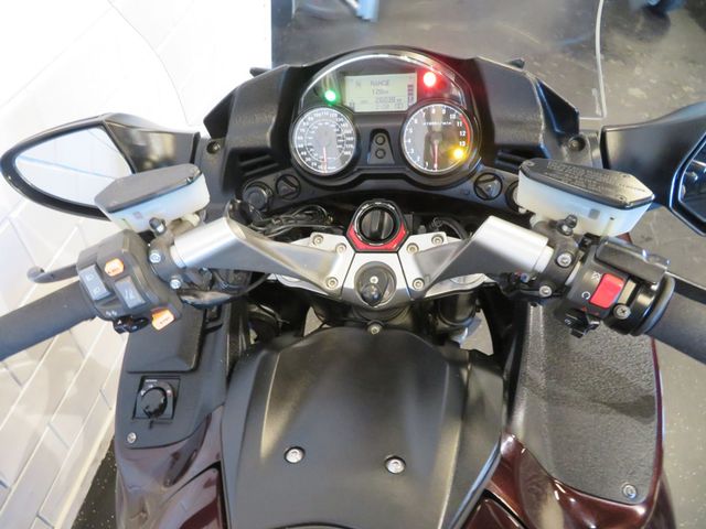 kawasaki - gtr-1400