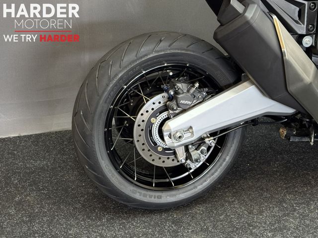 honda - x-adv