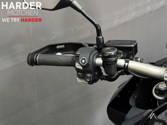honda - x-adv