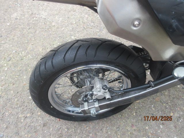 kawasaki - d-tracker-125