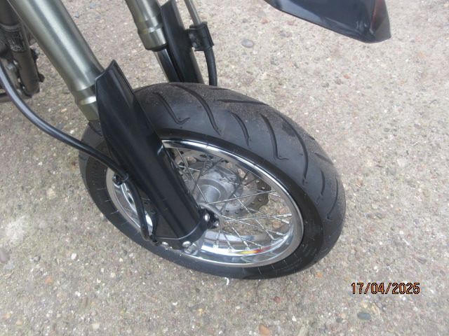 kawasaki - d-tracker-125