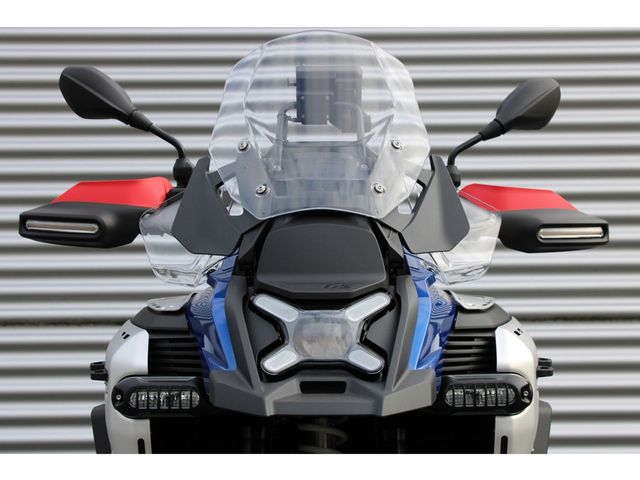 bmw - r-1300-gs-adventure