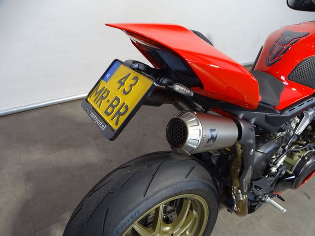 ducati - panigale-v4-s