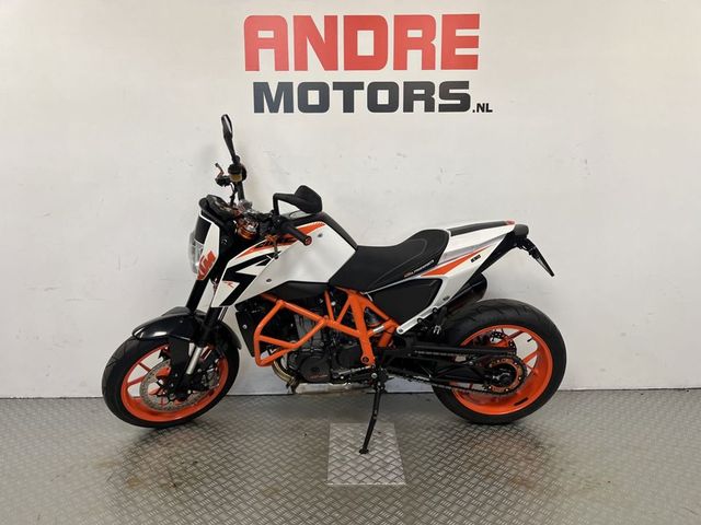 ktm - 690-duke-r