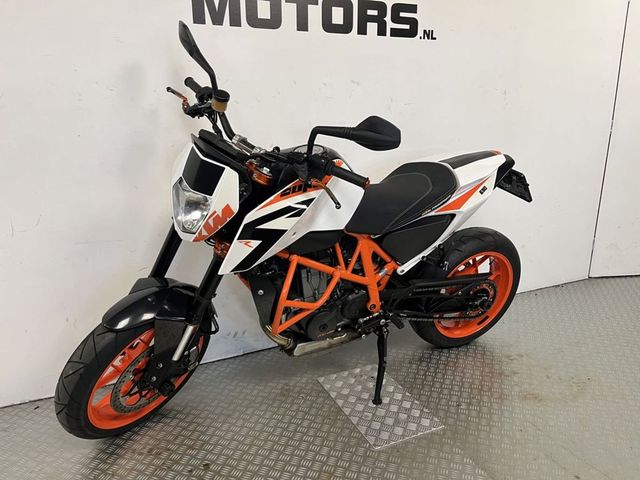 ktm - 690-duke-r